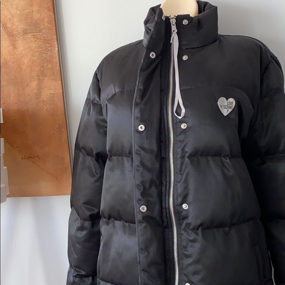 Moschino warm jacket 🖤 - Picture 3 of 8